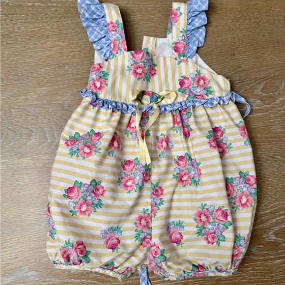 unknown Other - Charming Fun VTG Floral and Striped Kids Bubble, flutter sleeve, tie belt
